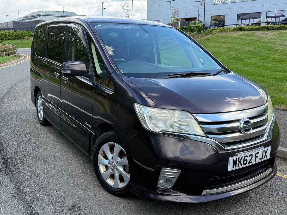 2013 Nissan Serena Highway Star S Hybrid